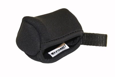 Cases for rifle scopes